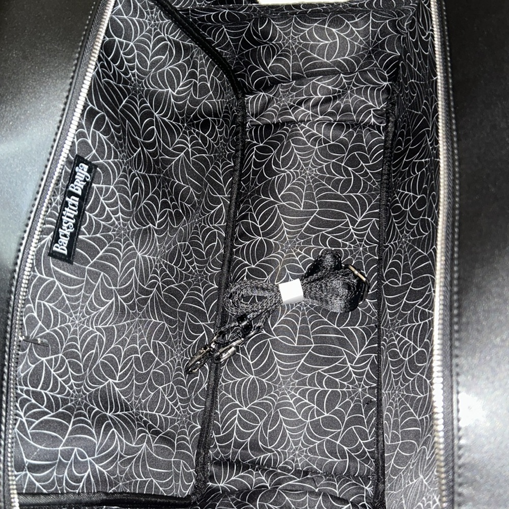 🕷️Brand New Backstitch Bruja Corporate Baddie Bag - Picture 4 of 5